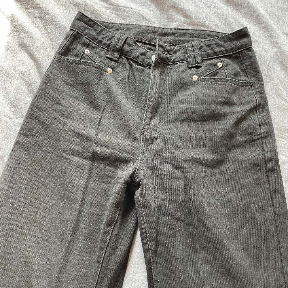 black jeans flared (wide leg)